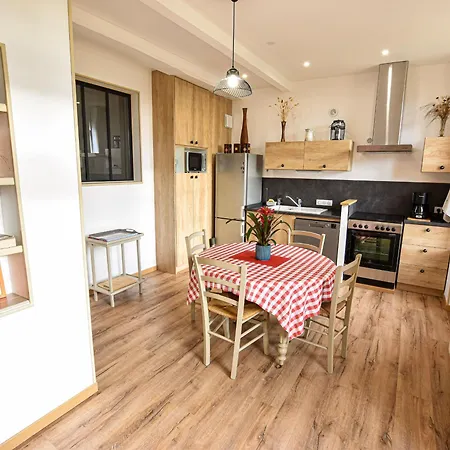 Feriehus Restaure 6 Pers. Au Bord De La Riviere, Proche Centre, Parking Et Wifi - Fr-1-410-380 Sablé-sur-Sarthe