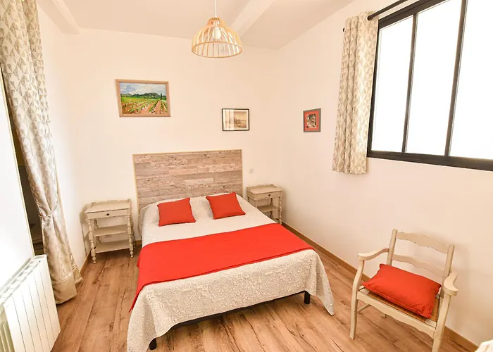 Restauré 6 Pers. Au Bord De La Rivière, Proche Centre, Parking Et Wifi - Fr-1-410-380